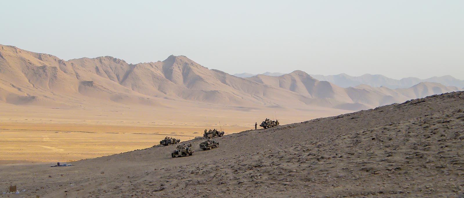 用于防御车辆行业的电缆密封件