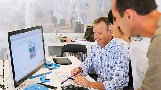 定制的穿隔和密封系统