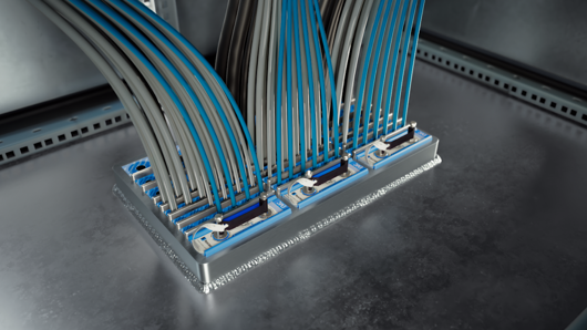 如何密封和屏蔽船桥甲板的电缆穿隔