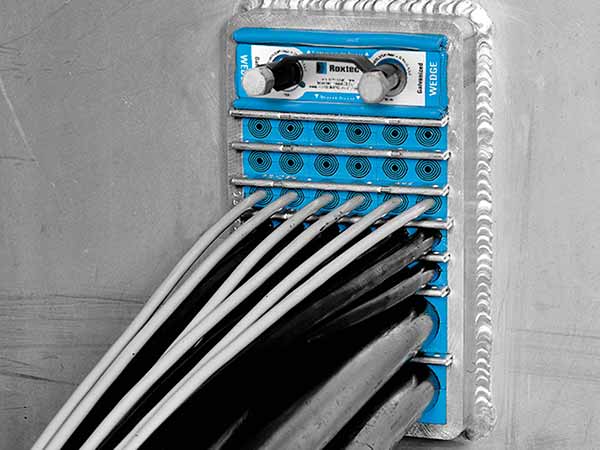 酷游KU游官网
 S 穿隔系统