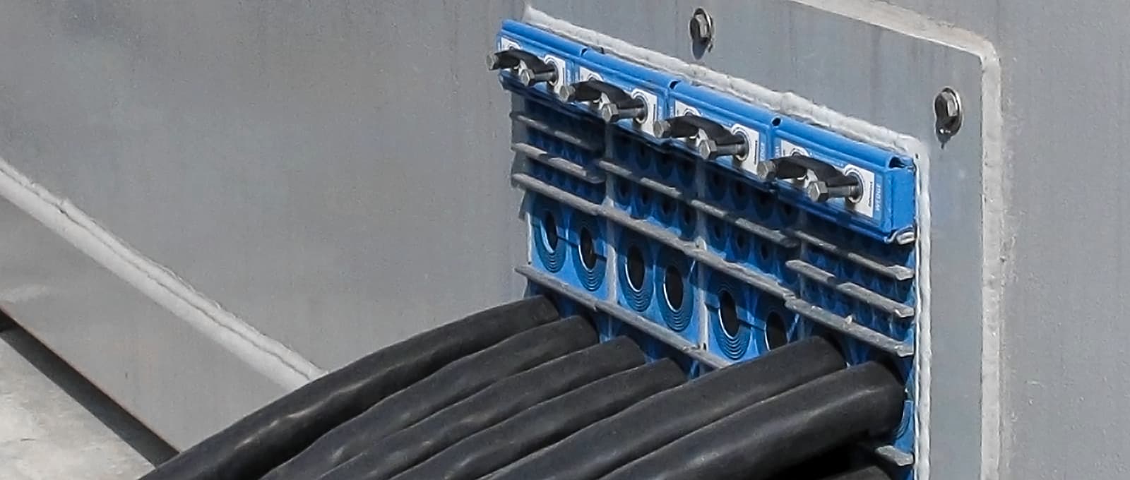 保护数据中心免受火灾和水的侵害