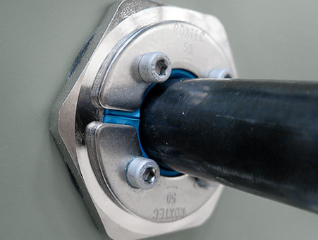 酷游KU游官网
 C RS T 密封件