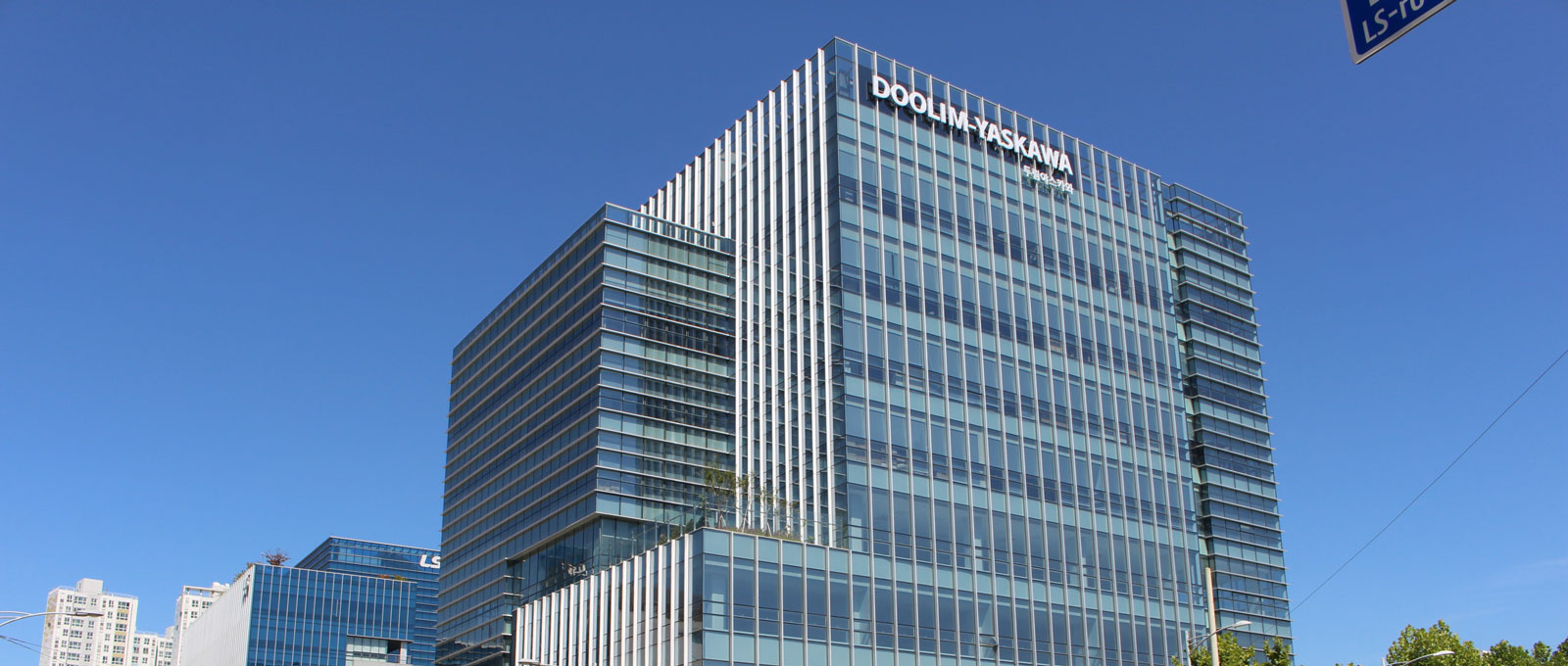 为涂装机器人定制的电缆密封系统