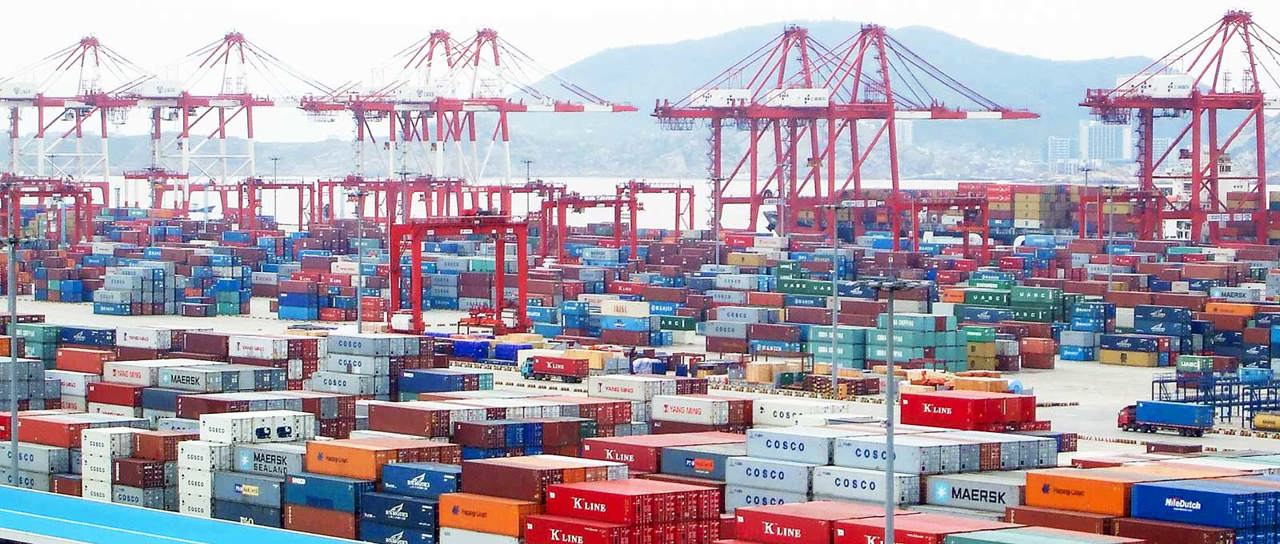 保护港口基础设施的穿隔密封系统