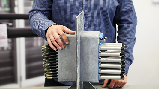 为光纤电缆创建三重保护